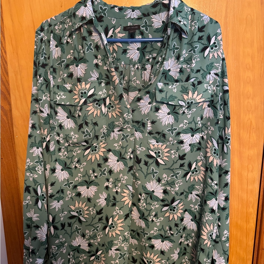 Ann Taylor Mixed Media Pleat Front Top